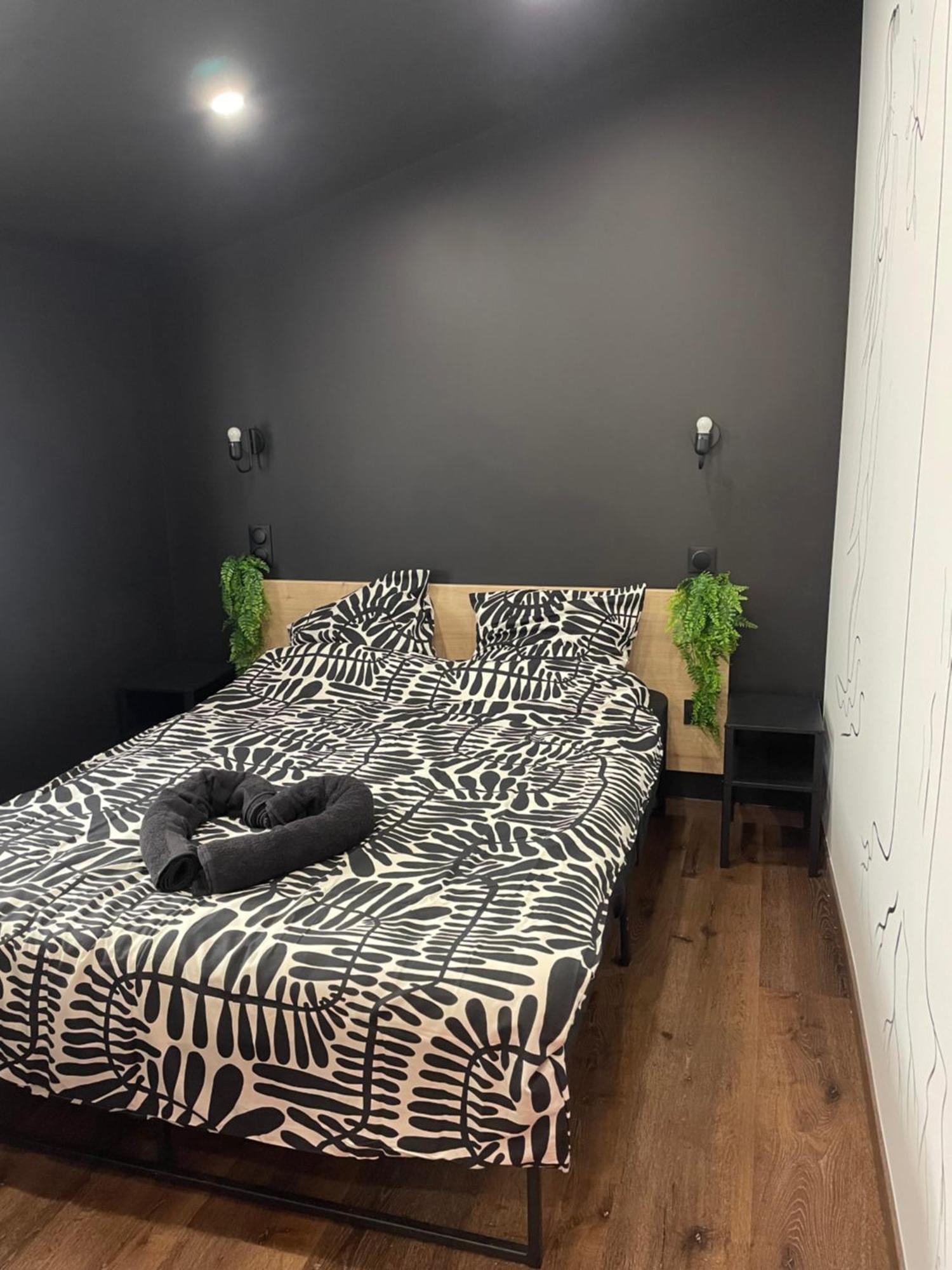 Jacuzzi Love Room Mulhouse Exteriör bild